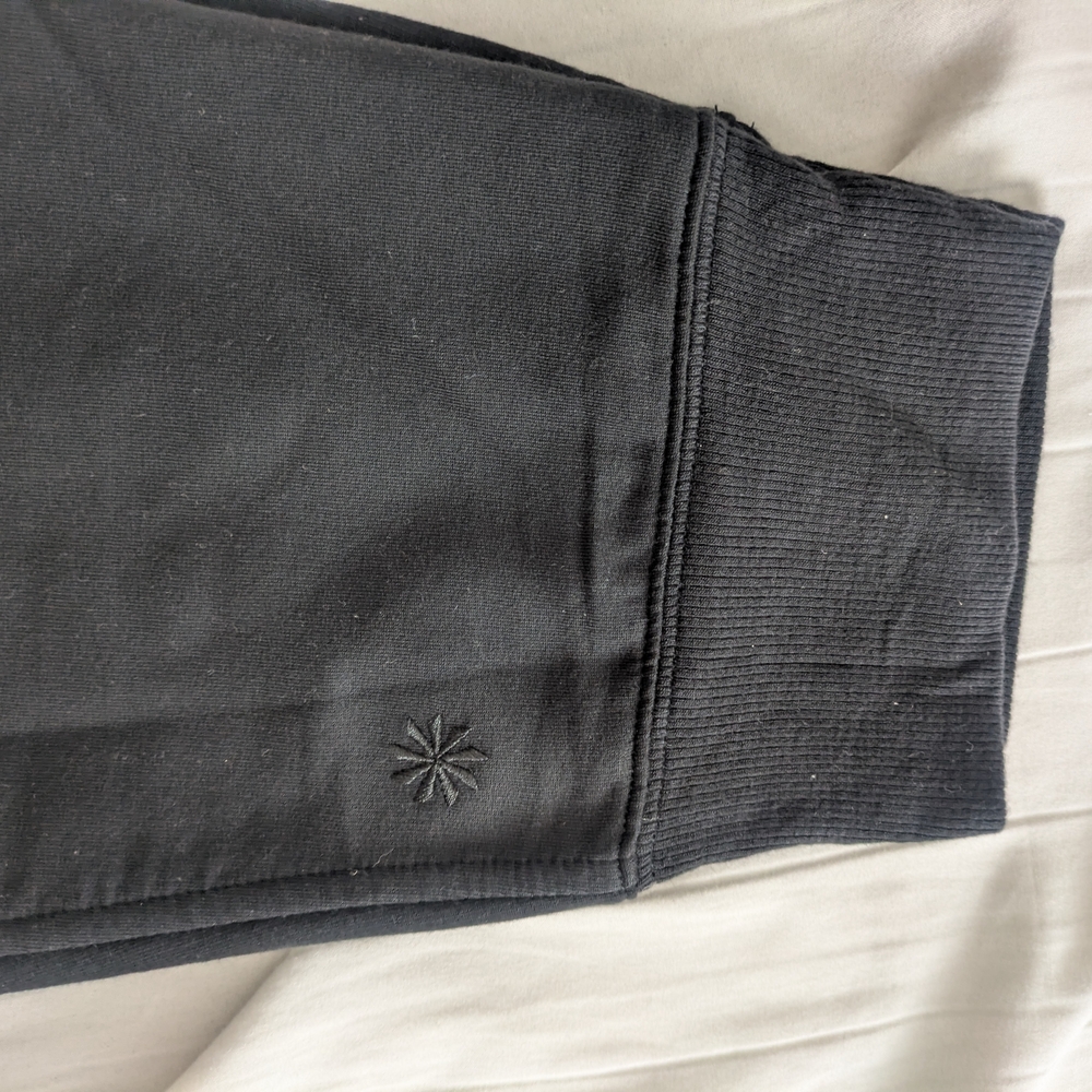 Athleta Women's Black Relaxed Fit Pants - Picture 4 of 12